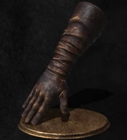 Dark Souls III: Ashes of Ariandel Перчатки преследователя Follower Gloves